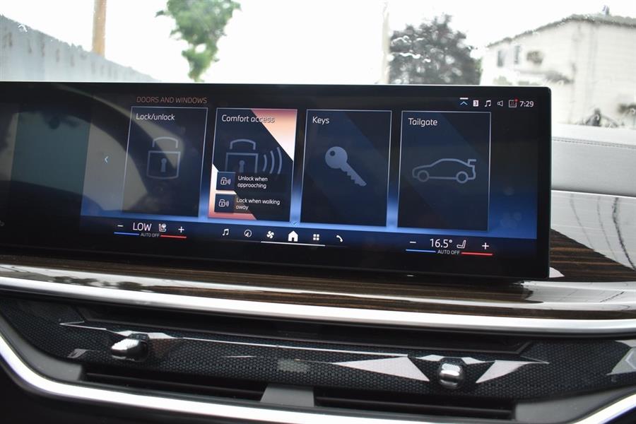 2024 BMW X7 xDrive40i, available for sale in Valley Stream, New York | Certified Performance Motors. Valley Stream, New York 2024 BMW X7 xDrive40i, available for sale in Valley Stream, New York | Certified Performance Motors. Valley Stream, New York
