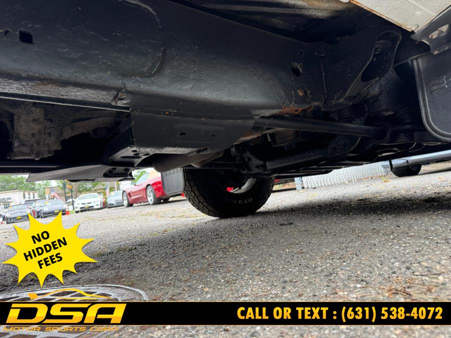 2016 GMC Sierra 3500HD 4WD Crew Cab 167.7", available for sale in Commack, New York | DSA Motor Sports Corp. Commack, New York 2016 GMC Sierra 3500HD 4WD Crew Cab 167.7", available for sale in Commack, New York | DSA Motor Sports Corp. Commack, New York