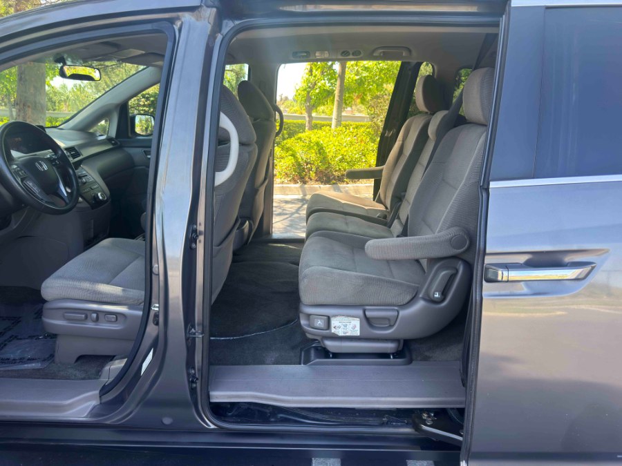 2013 Honda Odyssey 5dr EX, available for sale in Lake Forest, California | Pacific Green Line. Lake Forest, California 2013 Honda Odyssey 5dr EX, available for sale in Lake Forest, California | Pacific Green Line. Lake Forest, California