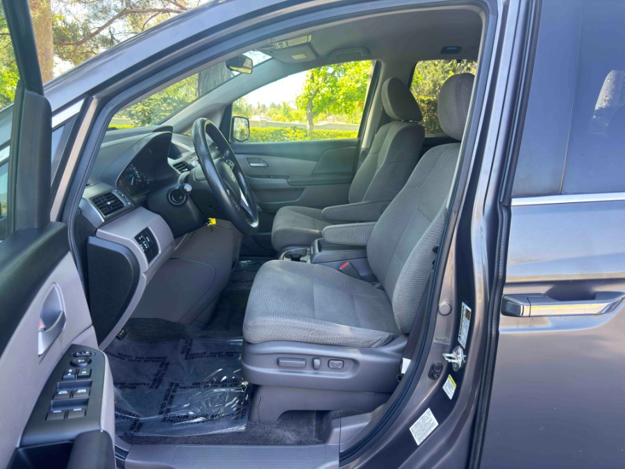 2013 Honda Odyssey 5dr EX, available for sale in Lake Forest, California | Pacific Green Line. Lake Forest, California 2013 Honda Odyssey 5dr EX, available for sale in Lake Forest, California | Pacific Green Line. Lake Forest, California