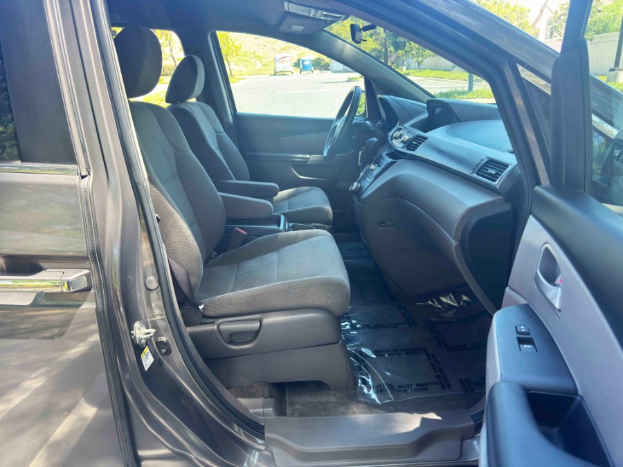 2013 Honda Odyssey 5dr EX, available for sale in Lake Forest, California | Pacific Green Line. Lake Forest, California 2013 Honda Odyssey 5dr EX, available for sale in Lake Forest, California | Pacific Green Line. Lake Forest, California