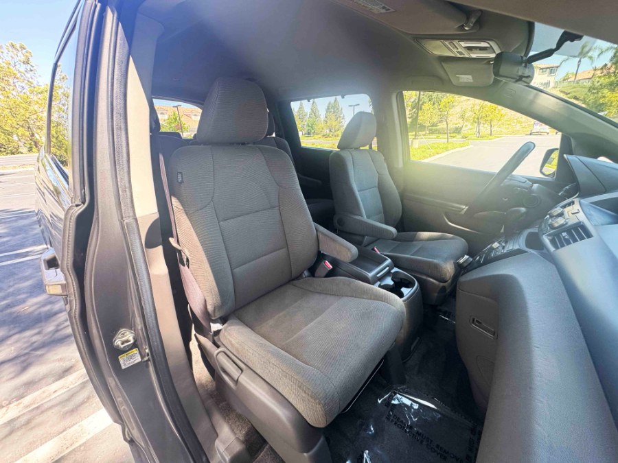 2013 Honda Odyssey 5dr EX, available for sale in Lake Forest, California | Pacific Green Line. Lake Forest, California 2013 Honda Odyssey 5dr EX, available for sale in Lake Forest, California | Pacific Green Line. Lake Forest, California