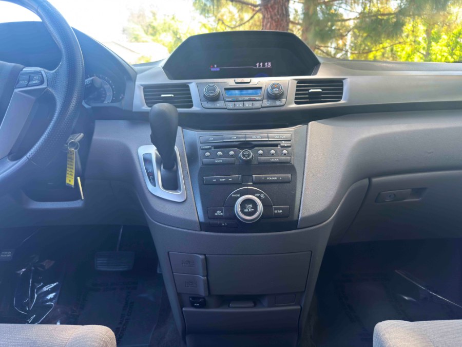 2013 Honda Odyssey 5dr EX, available for sale in Lake Forest, California | Pacific Green Line. Lake Forest, California 2013 Honda Odyssey 5dr EX, available for sale in Lake Forest, California | Pacific Green Line. Lake Forest, California