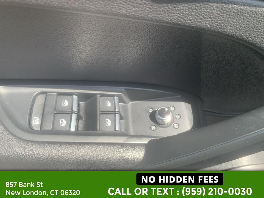 2018 Audi Q5 2.0 TFSI Premium, available for sale in New London, Connecticut | McAvoy Inc dba Town Hill Auto. New London, Connecticut 2018 Audi Q5 2.0 TFSI Premium, available for sale in New London, Connecticut | McAvoy Inc dba Town Hill Auto. New London, Connecticut