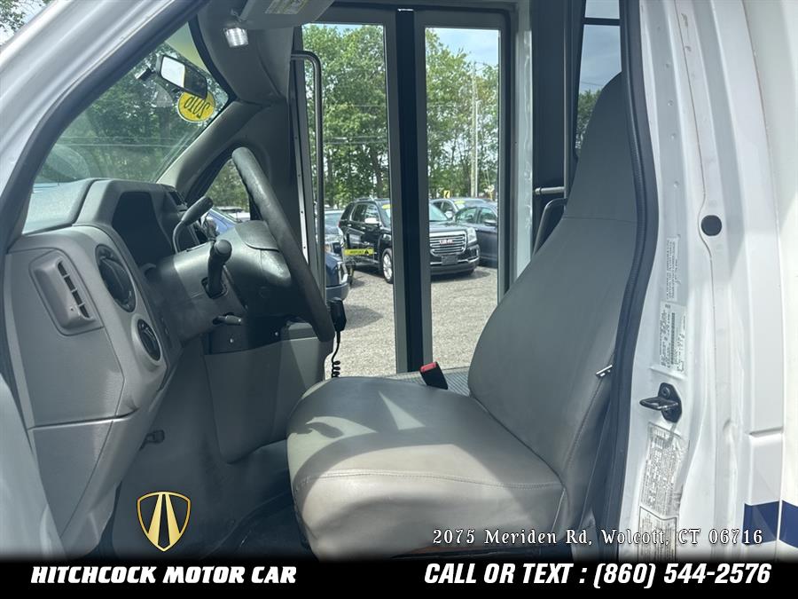 2016 Ford E-350sd Base, available for sale in Wolcott, Connecticut | Hitchcock Motor Car. Wolcott, Connecticut 2016 Ford E-350sd Base, available for sale in Wolcott, Connecticut | Hitchcock Motor Car. Wolcott, Connecticut