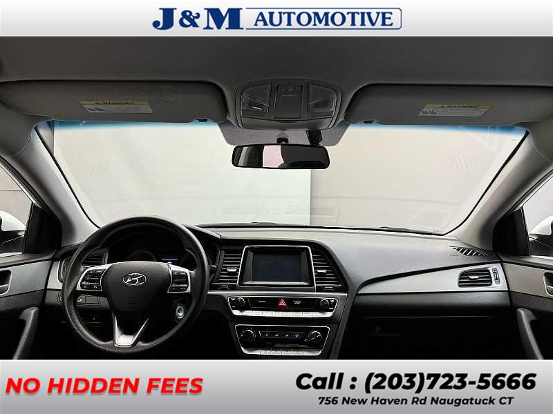 2019 Hyundai Sonata SE, available for sale in Naugatuck, Connecticut | J&M Automotive Sls&Svc LLC. Naugatuck, Connecticut 2019 Hyundai Sonata SE, available for sale in Naugatuck, Connecticut | J&M Automotive Sls&Svc LLC. Naugatuck, Connecticut