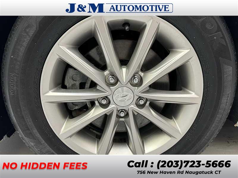 2019 Hyundai Sonata SE, available for sale in Naugatuck, Connecticut | J&M Automotive Sls&Svc LLC. Naugatuck, Connecticut 2019 Hyundai Sonata SE, available for sale in Naugatuck, Connecticut | J&M Automotive Sls&Svc LLC. Naugatuck, Connecticut