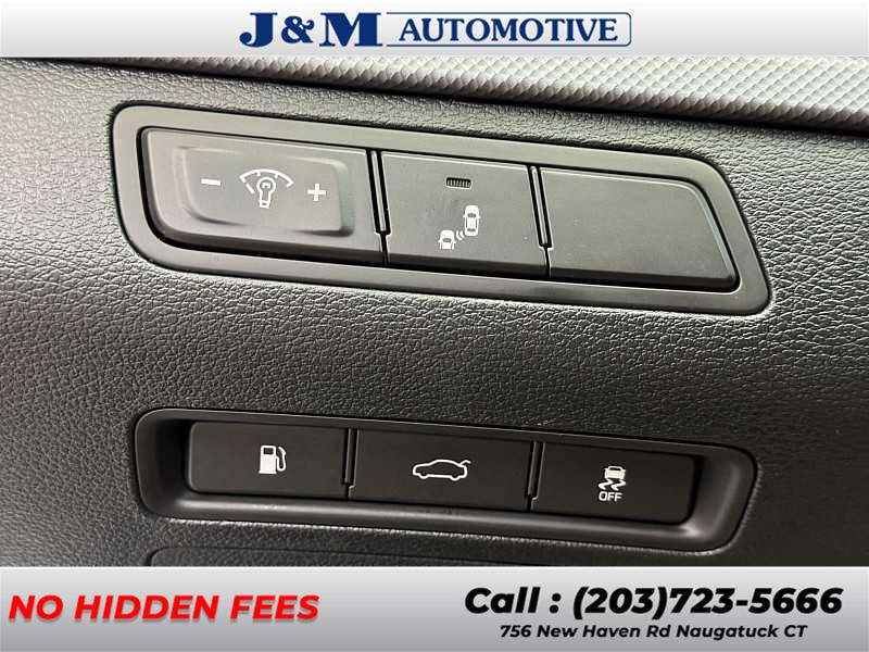 2019 Hyundai Sonata SE, available for sale in Naugatuck, Connecticut | J&M Automotive Sls&Svc LLC. Naugatuck, Connecticut 2019 Hyundai Sonata SE, available for sale in Naugatuck, Connecticut | J&M Automotive Sls&Svc LLC. Naugatuck, Connecticut