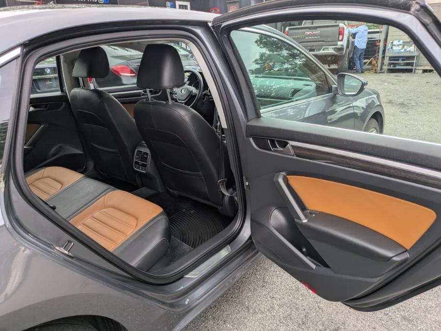 2018 Volkswagen Passat 2.0T SEL Premium Auto, available for sale in Long Island City, New York | Luxury Of Queens. Long Island City, New York 2018 Volkswagen Passat 2.0T SEL Premium Auto, available for sale in Long Island City, New York | Luxury Of Queens. Long Island City, New York
