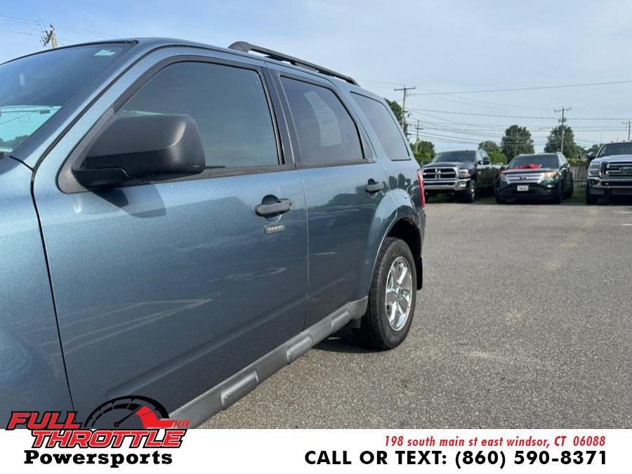 2011 Ford Escape FWD 4dr XLT, available for sale in East Windsor, Connecticut | Full Throttle Power Sports LLC. East Windsor, Connecticut 2011 Ford Escape FWD 4dr XLT, available for sale in East Windsor, Connecticut | Full Throttle Power Sports LLC. East Windsor, Connecticut