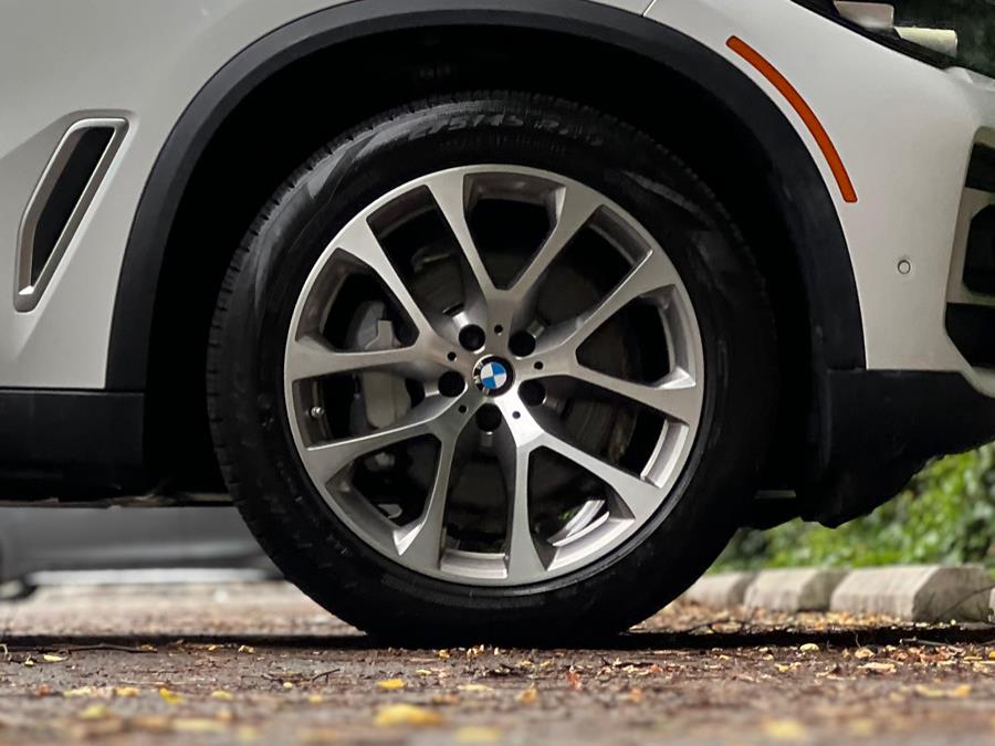 2022 BMW X5 xDrive40i Sports Activity Vehicle, available for sale in Paterson, New Jersey | Speedway Motors LLC. Paterson, New Jersey 2022 BMW X5 xDrive40i Sports Activity Vehicle, available for sale in Paterson, New Jersey | Speedway Motors LLC. Paterson, New Jersey