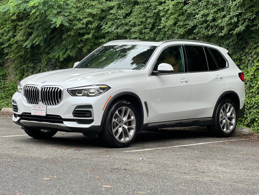2022 BMW X5 xDrive40i Sports Activity Vehicle, available for sale in Paterson, New Jersey | Speedway Motors LLC. Paterson, New Jersey 2022 BMW X5 xDrive40i Sports Activity Vehicle, available for sale in Paterson, New Jersey | Speedway Motors LLC. Paterson, New Jersey
