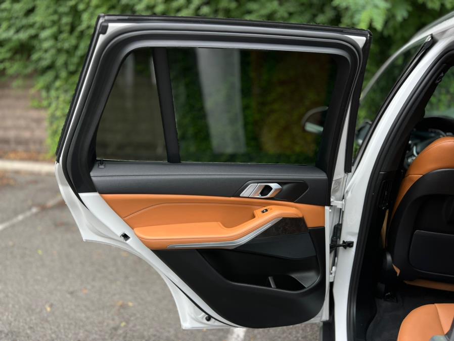 2022 BMW X5 xDrive40i Sports Activity Vehicle, available for sale in Paterson, New Jersey | Speedway Motors LLC. Paterson, New Jersey 2022 BMW X5 xDrive40i Sports Activity Vehicle, available for sale in Paterson, New Jersey | Speedway Motors LLC. Paterson, New Jersey