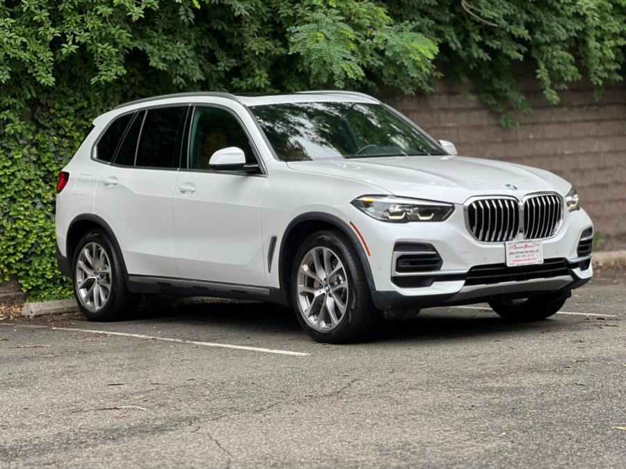 2022 BMW X5 xDrive40i Sports Activity Vehicle, available for sale in Paterson, New Jersey | Speedway Motors LLC. Paterson, New Jersey 2022 BMW X5 xDrive40i Sports Activity Vehicle, available for sale in Paterson, New Jersey | Speedway Motors LLC. Paterson, New Jersey