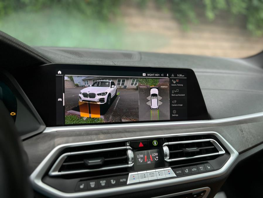 2022 BMW X5 xDrive40i Sports Activity Vehicle, available for sale in Paterson, New Jersey | Speedway Motors LLC. Paterson, New Jersey 2022 BMW X5 xDrive40i Sports Activity Vehicle, available for sale in Paterson, New Jersey | Speedway Motors LLC. Paterson, New Jersey