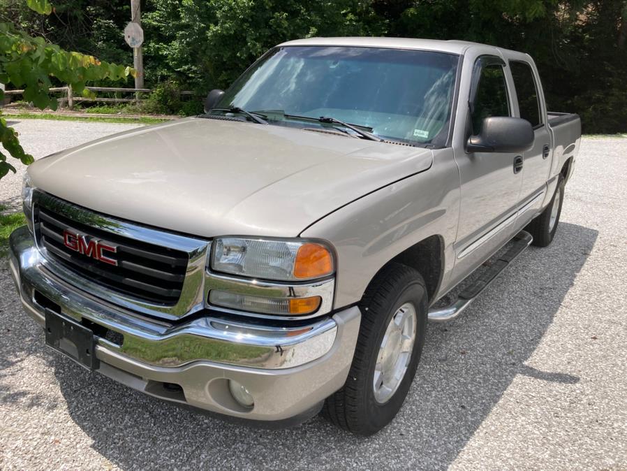 2005 GMC Sierra 1500 Crew Cab 143.5" WB 4WD SLE, available for sale in Neosho, Missouri | Xsell Auto LLC. Neosho, Missouri 2005 GMC Sierra 1500 Crew Cab 143.5" WB 4WD SLE, available for sale in Neosho, Missouri | Xsell Auto LLC. Neosho, Missouri