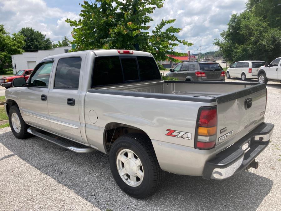 2005 GMC Sierra 1500 Crew Cab 143.5" WB 4WD SLE, available for sale in Neosho, Missouri | Xsell Auto LLC. Neosho, Missouri 2005 GMC Sierra 1500 Crew Cab 143.5" WB 4WD SLE, available for sale in Neosho, Missouri | Xsell Auto LLC. Neosho, Missouri