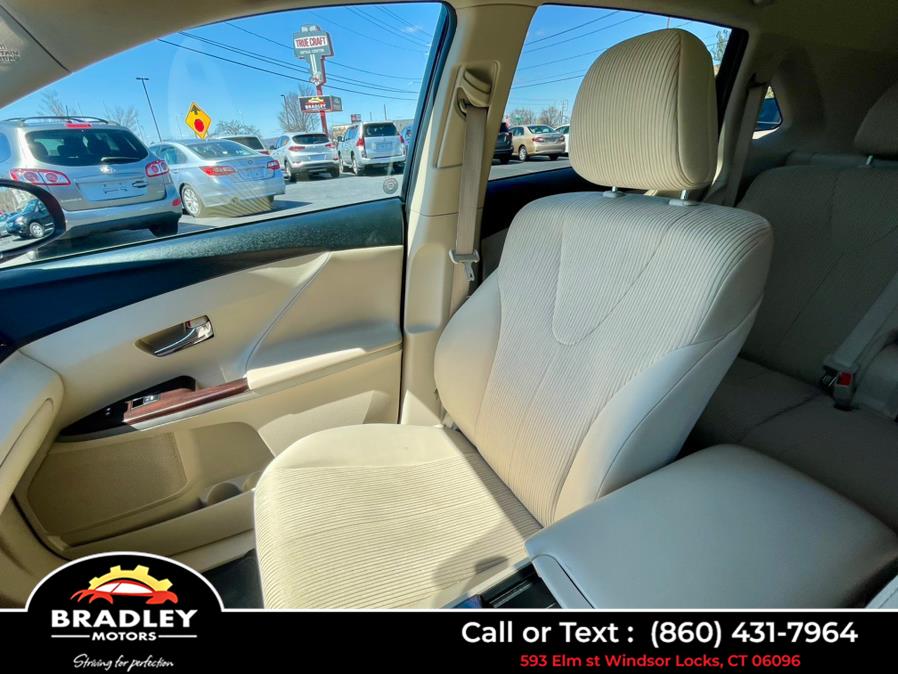 2009 Toyota Venza LE AWD, available for sale in Windsor Locks, Connecticut | Bradley Motors Inc. Windsor Locks, Connecticut 2009 Toyota Venza LE AWD, available for sale in Windsor Locks, Connecticut | Bradley Motors Inc. Windsor Locks, Connecticut