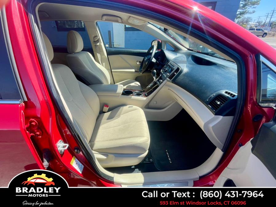 2009 Toyota Venza LE AWD, available for sale in Windsor Locks, Connecticut | Bradley Motors Inc. Windsor Locks, Connecticut 2009 Toyota Venza LE AWD, available for sale in Windsor Locks, Connecticut | Bradley Motors Inc. Windsor Locks, Connecticut