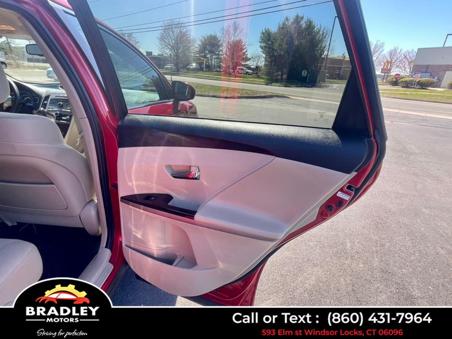 2009 Toyota Venza LE AWD, available for sale in Windsor Locks, Connecticut | Bradley Motors Inc. Windsor Locks, Connecticut 2009 Toyota Venza LE AWD, available for sale in Windsor Locks, Connecticut | Bradley Motors Inc. Windsor Locks, Connecticut