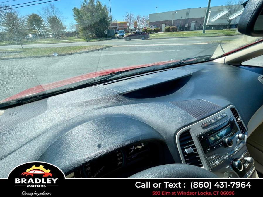 2009 Toyota Venza LE AWD, available for sale in Windsor Locks, Connecticut | Bradley Motors Inc. Windsor Locks, Connecticut 2009 Toyota Venza LE AWD, available for sale in Windsor Locks, Connecticut | Bradley Motors Inc. Windsor Locks, Connecticut