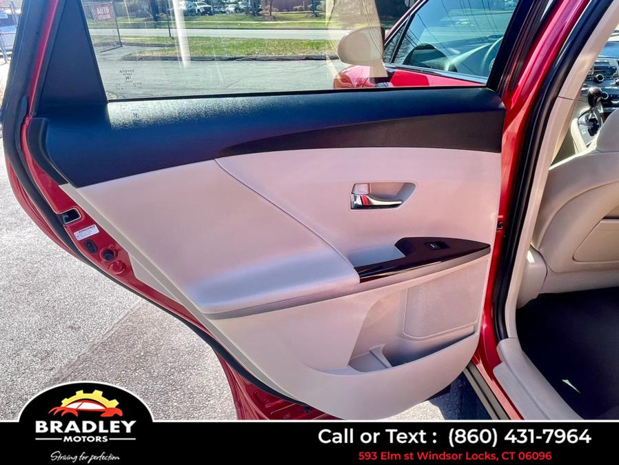 2009 Toyota Venza LE AWD, available for sale in Windsor Locks, Connecticut | Bradley Motors Inc. Windsor Locks, Connecticut 2009 Toyota Venza LE AWD, available for sale in Windsor Locks, Connecticut | Bradley Motors Inc. Windsor Locks, Connecticut