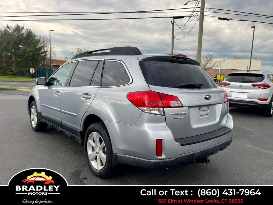 2013 Subaru Outback 2.5i Premium, available for sale in Windsor Locks, Connecticut | Bradley Motors Inc. Windsor Locks, Connecticut 2013 Subaru Outback 2.5i Premium, available for sale in Windsor Locks, Connecticut | Bradley Motors Inc. Windsor Locks, Connecticut