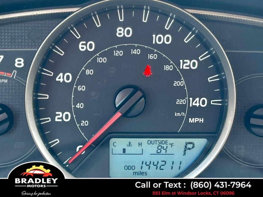 2014 Toyota RAV4 XLE AWD, available for sale in Windsor Locks, Connecticut | Bradley Motors Inc. Windsor Locks, Connecticut 2014 Toyota RAV4 XLE AWD, available for sale in Windsor Locks, Connecticut | Bradley Motors Inc. Windsor Locks, Connecticut