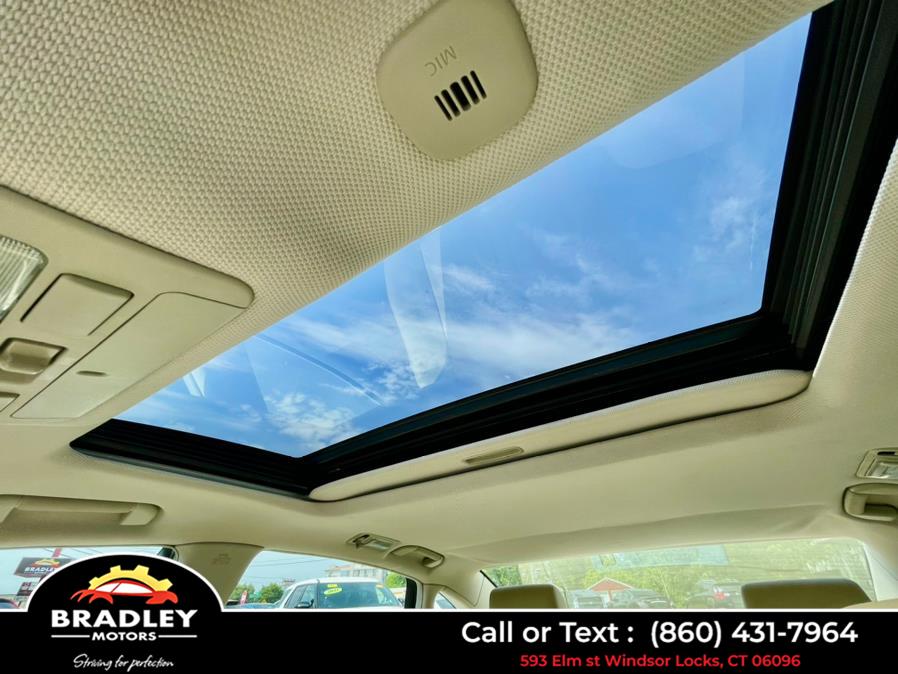 2010 Infiniti M35 AWD Limited, available for sale in Windsor Locks, Connecticut | Bradley Motors Inc. Windsor Locks, Connecticut 2010 Infiniti M35 AWD Limited, available for sale in Windsor Locks, Connecticut | Bradley Motors Inc. Windsor Locks, Connecticut