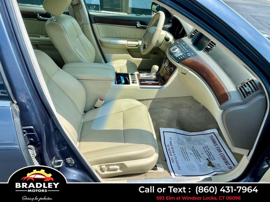2010 Infiniti M35 AWD Limited, available for sale in Windsor Locks, Connecticut | Bradley Motors Inc. Windsor Locks, Connecticut 2010 Infiniti M35 AWD Limited, available for sale in Windsor Locks, Connecticut | Bradley Motors Inc. Windsor Locks, Connecticut