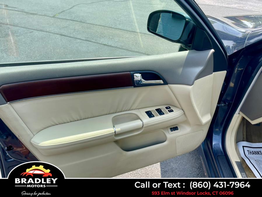 2010 Infiniti M35 AWD Limited, available for sale in Windsor Locks, Connecticut | Bradley Motors Inc. Windsor Locks, Connecticut 2010 Infiniti M35 AWD Limited, available for sale in Windsor Locks, Connecticut | Bradley Motors Inc. Windsor Locks, Connecticut