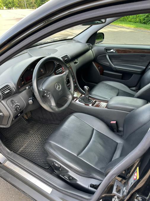 2002 Mercedes-Benz C-Class 4dr Sdn 2.6L, available for sale in Wallingford, Connecticut | Vertucci Automotive Inc. Wallingford, Connecticut 2002 Mercedes-Benz C-Class 4dr Sdn 2.6L, available for sale in Wallingford, Connecticut | Vertucci Automotive Inc. Wallingford, Connecticut