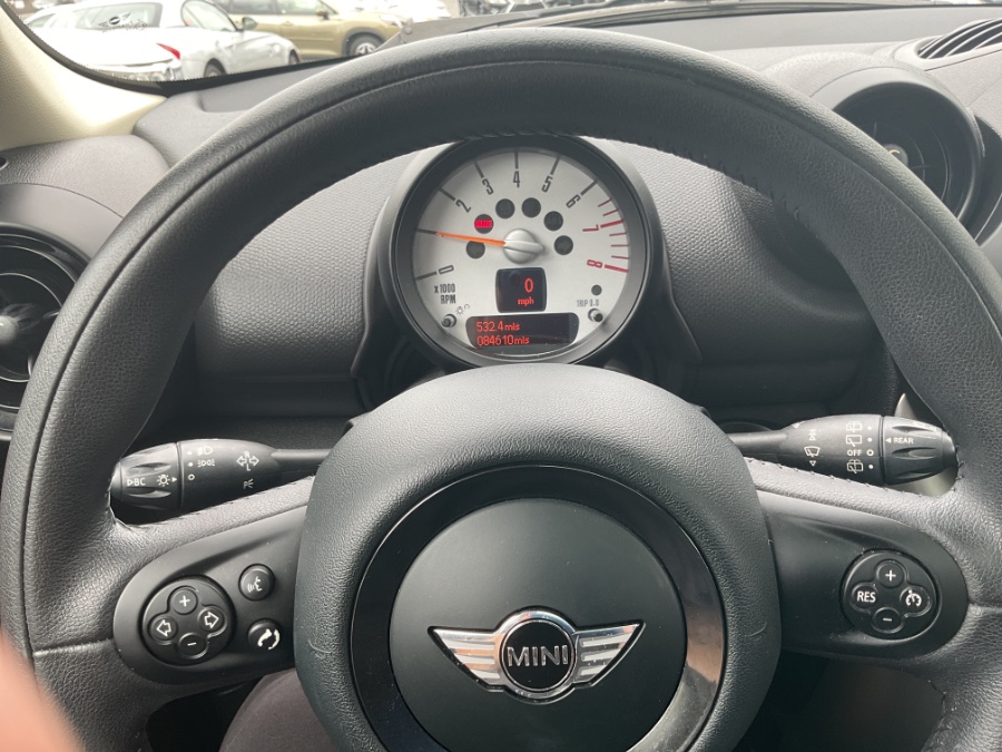 2014 MINI Cooper Countryman FWD 4dr, available for sale in Waterbury, Connecticut | Jim Juliani Motors. Waterbury, Connecticut 2014 MINI Cooper Countryman FWD 4dr, available for sale in Waterbury, Connecticut | Jim Juliani Motors. Waterbury, Connecticut
