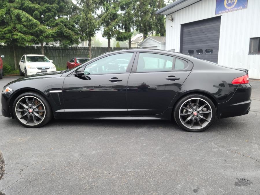 2015 Jaguar XF AWD photo 2