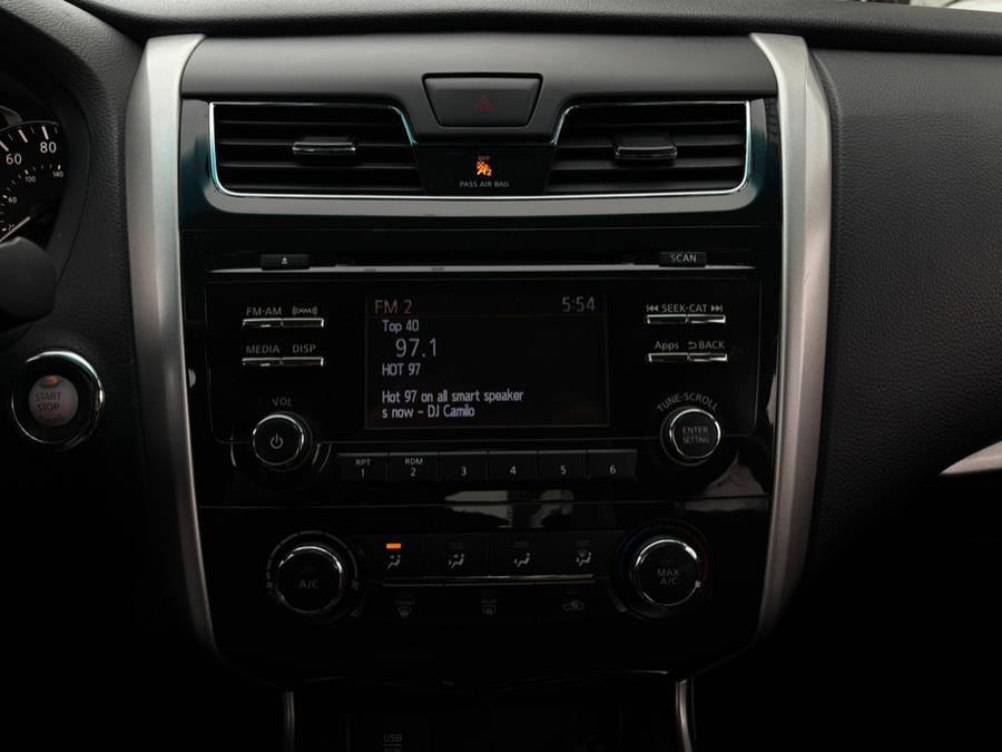 2015 Nissan Altima 4dr Sdn I4 2.5 S, available for sale in Brooklyn, New York | Carsbuck Inc.. Brooklyn, New York 2015 Nissan Altima 4dr Sdn I4 2.5 S, available for sale in Brooklyn, New York | Carsbuck Inc.. Brooklyn, New York