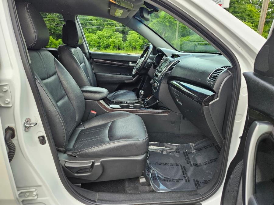 2014 Kia Sorento AWD 4dr V6 EX, available for sale in East Windsor, Connecticut | Toro Auto. East Windsor, Connecticut 2014 Kia Sorento AWD 4dr V6 EX, available for sale in East Windsor, Connecticut | Toro Auto. East Windsor, Connecticut