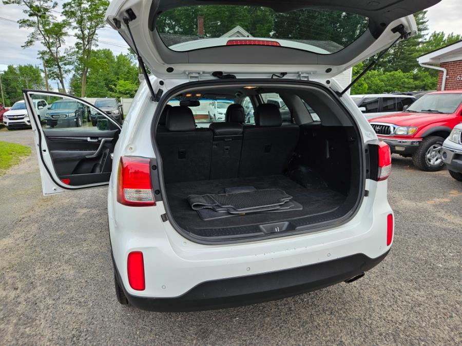 2014 Kia Sorento AWD 4dr V6 EX, available for sale in East Windsor, Connecticut | Toro Auto. East Windsor, Connecticut 2014 Kia Sorento AWD 4dr V6 EX, available for sale in East Windsor, Connecticut | Toro Auto. East Windsor, Connecticut