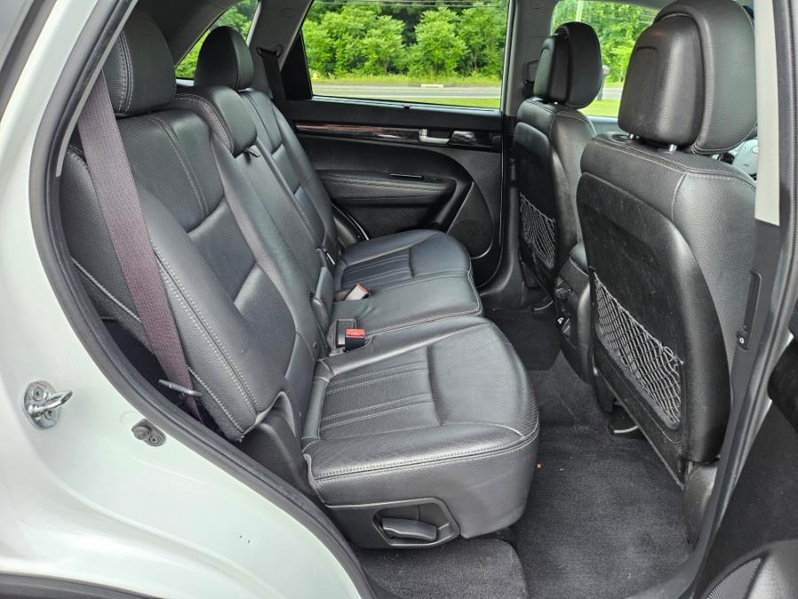 2014 Kia Sorento AWD 4dr V6 EX, available for sale in East Windsor, Connecticut | Toro Auto. East Windsor, Connecticut 2014 Kia Sorento AWD 4dr V6 EX, available for sale in East Windsor, Connecticut | Toro Auto. East Windsor, Connecticut