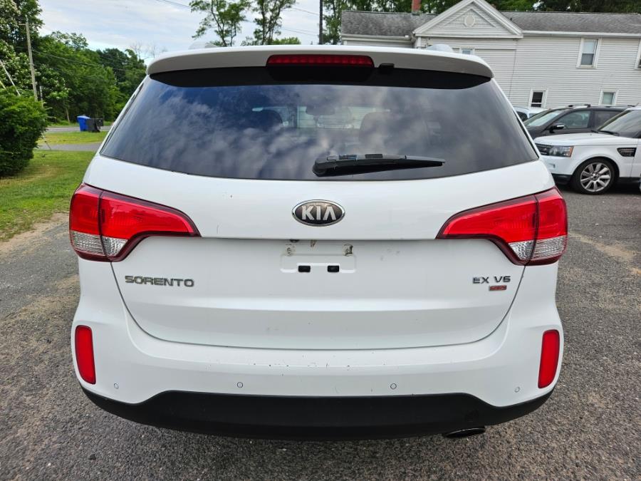 2014 Kia Sorento AWD 4dr V6 EX, available for sale in East Windsor, Connecticut | Toro Auto. East Windsor, Connecticut 2014 Kia Sorento AWD 4dr V6 EX, available for sale in East Windsor, Connecticut | Toro Auto. East Windsor, Connecticut