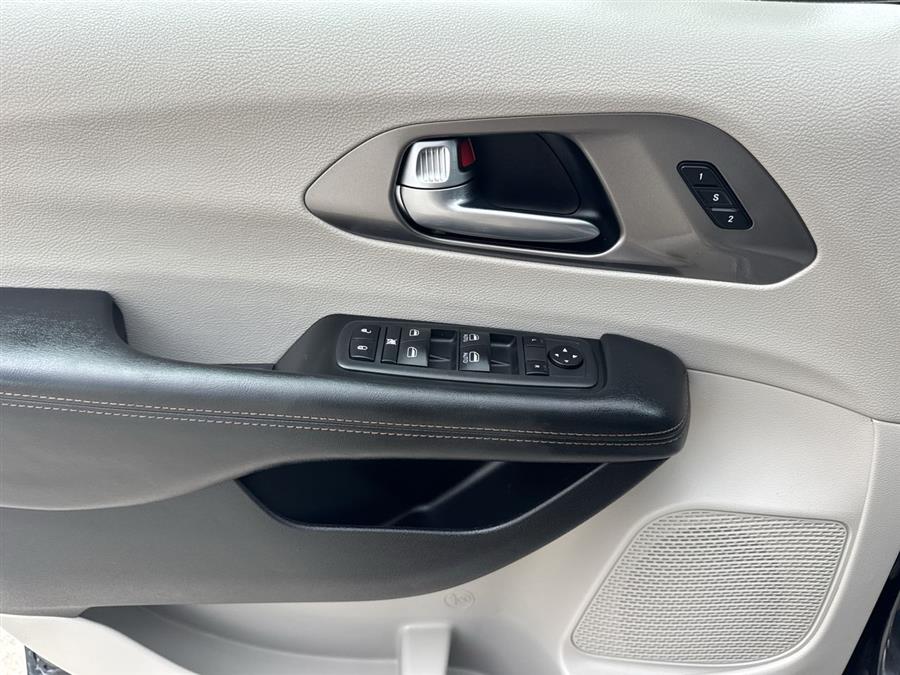 2020 Chrysler Pacifica Touring L, available for sale in Elida, Ohio | Josh's All Under Ten LLC. Elida, Ohio 2020 Chrysler Pacifica Touring L, available for sale in Elida, Ohio | Josh's All Under Ten LLC. Elida, Ohio