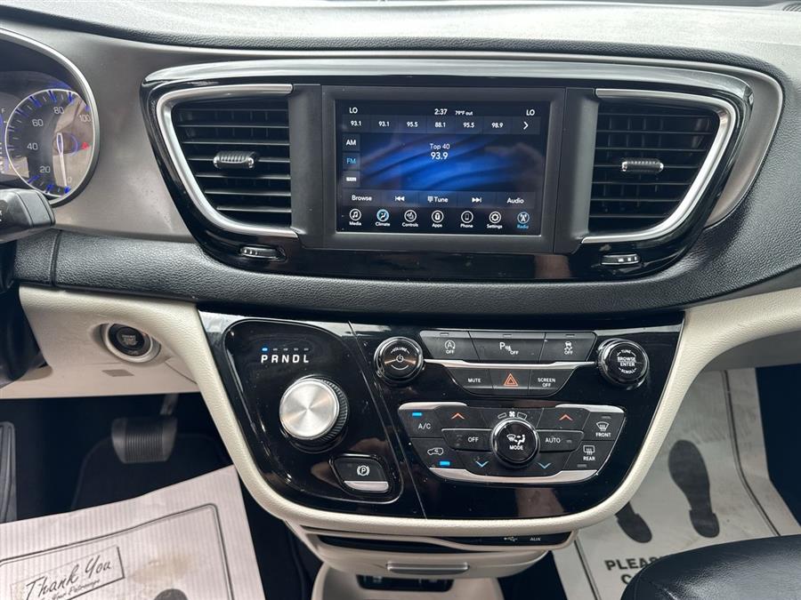 2020 Chrysler Pacifica Touring L, available for sale in Elida, Ohio | Josh's All Under Ten LLC. Elida, Ohio 2020 Chrysler Pacifica Touring L, available for sale in Elida, Ohio | Josh's All Under Ten LLC. Elida, Ohio