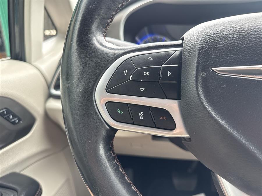 2020 Chrysler Pacifica Touring L, available for sale in Elida, Ohio | Josh's All Under Ten LLC. Elida, Ohio 2020 Chrysler Pacifica Touring L, available for sale in Elida, Ohio | Josh's All Under Ten LLC. Elida, Ohio