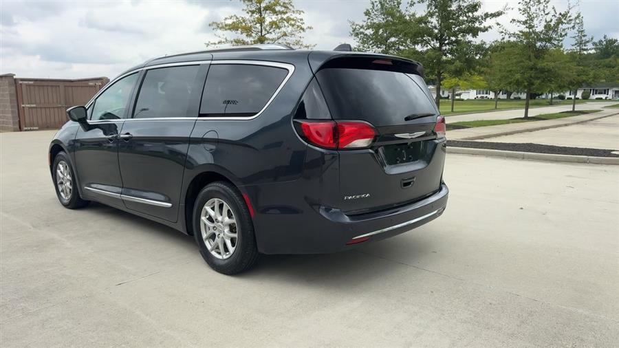 2020 Chrysler Pacifica Touring L, available for sale in Elida, Ohio | Josh's All Under Ten LLC. Elida, Ohio 2020 Chrysler Pacifica Touring L, available for sale in Elida, Ohio | Josh's All Under Ten LLC. Elida, Ohio