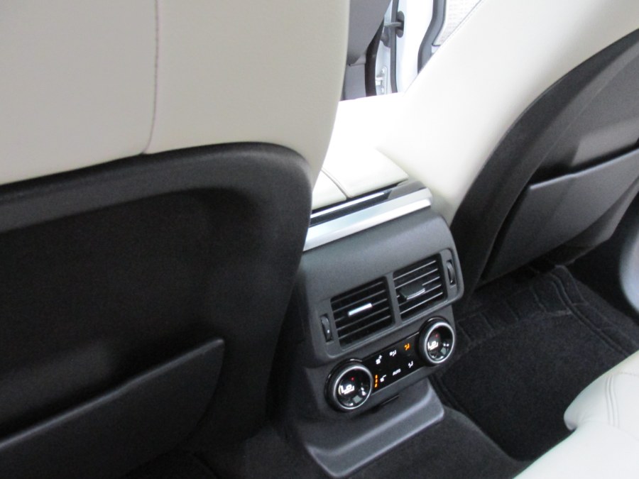 2019 Land Rover Range Rover Velar P250 R-Dynamic SE, available for sale in Massapequa, New York | South Shore Auto Brokers & Sales. Massapequa, New York 2019 Land Rover Range Rover Velar P250 R-Dynamic SE, available for sale in Massapequa, New York | South Shore Auto Brokers & Sales. Massapequa, New York