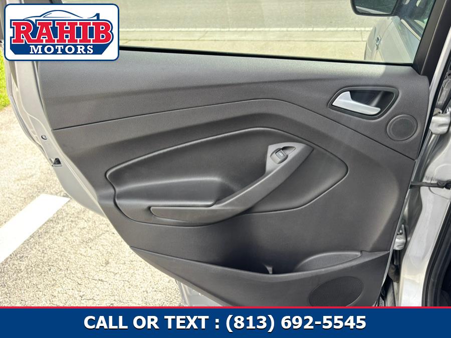 2015 Ford Escape 4WD 4dr SE, available for sale in Winter Park, Florida | Rahib Motors. Winter Park, Florida 2015 Ford Escape 4WD 4dr SE, available for sale in Winter Park, Florida | Rahib Motors. Winter Park, Florida