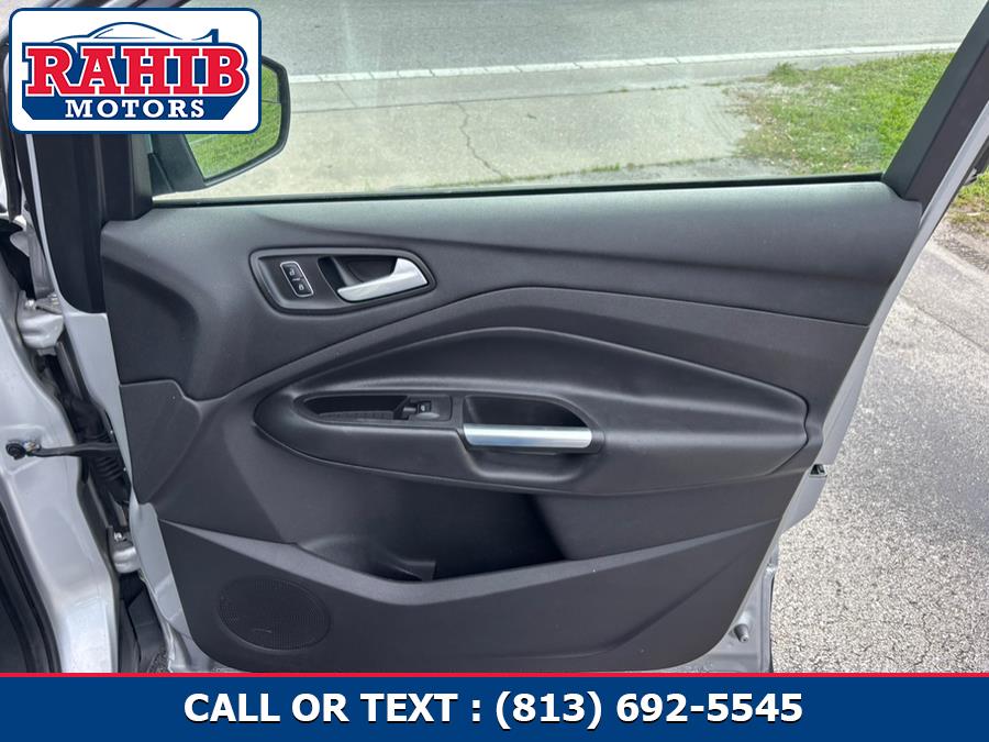 2015 Ford Escape 4WD 4dr SE, available for sale in Winter Park, Florida | Rahib Motors. Winter Park, Florida 2015 Ford Escape 4WD 4dr SE, available for sale in Winter Park, Florida | Rahib Motors. Winter Park, Florida