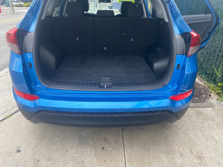 2018 Hyundai Tucson SEL AWD, available for sale in Middle Village, New York | Middle Village Motors . Middle Village, New York 2018 Hyundai Tucson SEL AWD, available for sale in Middle Village, New York | Middle Village Motors . Middle Village, New York