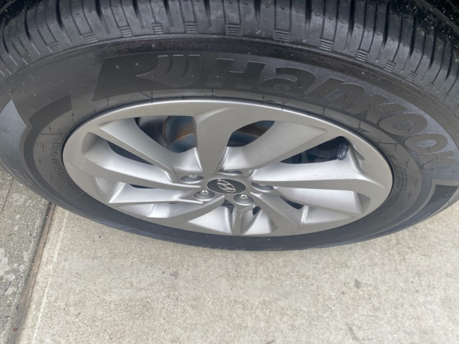 2018 Hyundai Tucson SEL AWD, available for sale in Middle Village, New York | Middle Village Motors . Middle Village, New York 2018 Hyundai Tucson SEL AWD, available for sale in Middle Village, New York | Middle Village Motors . Middle Village, New York