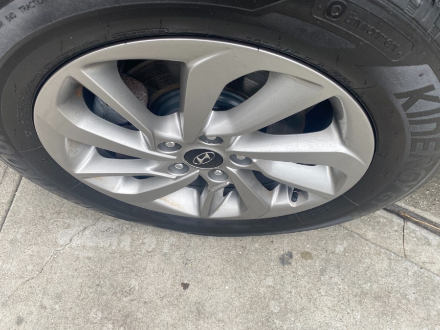 2018 Hyundai Tucson SEL AWD, available for sale in Middle Village, New York | Middle Village Motors . Middle Village, New York 2018 Hyundai Tucson SEL AWD, available for sale in Middle Village, New York | Middle Village Motors . Middle Village, New York
