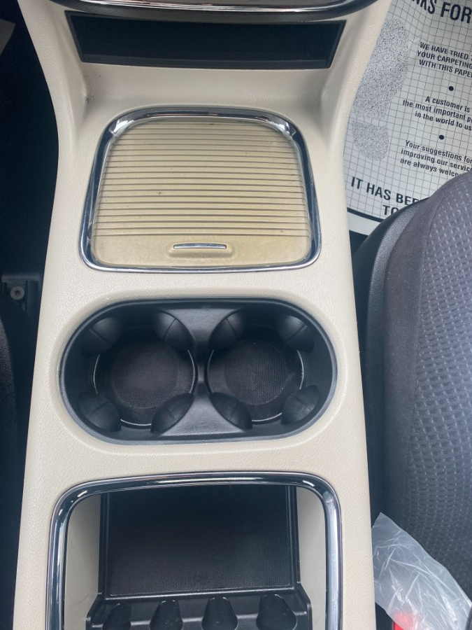 2014 Dodge Grand Caravan 4dr Wgn SXT, available for sale in Middle Village, New York | Middle Village Motors . Middle Village, New York 2014 Dodge Grand Caravan 4dr Wgn SXT, available for sale in Middle Village, New York | Middle Village Motors . Middle Village, New York